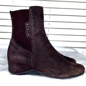 Best 25+ Deals for Aquatalia Boots Sale 